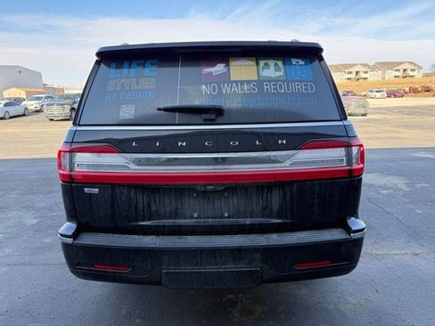 Used 2019 Lincoln Navigator Reserve w/ Cargo Package image 8