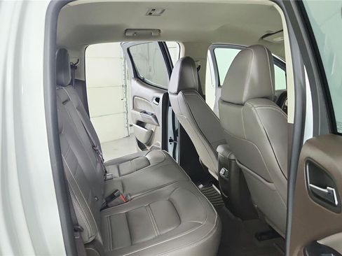 Used 2022 GMC Canyon Denali AWD/4WD image 19