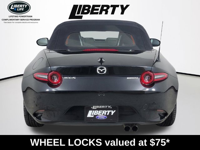 Used 2024 MAZDA MX-5 Miata Grand Touring RWD image 4