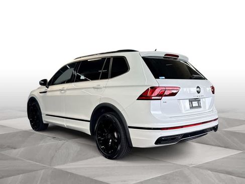 Certified 2023 Volkswagen Tiguan SE R-Line FWD image 6