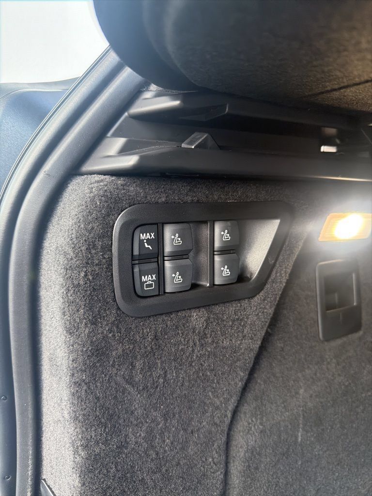 New 2026 BMW X7 M60i AWD/4WD image 12