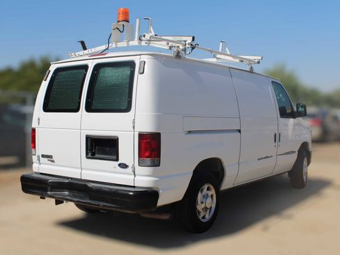 Used 2013 Ford E-150 and Econoline 150 w/ PWR Group image 2