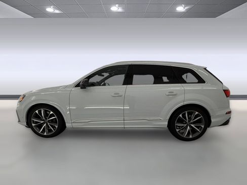 Used 2023 Audi SQ7 Prestige w/ Prestige Package AWD/4WD image 2