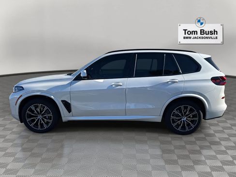 Certified 2025 BMW X5 sDrive40i w/ M Sport Package image 6