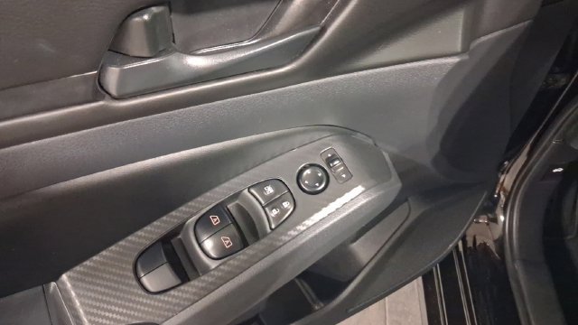Used 2026 Nissan Altima 2.5 SV AWD/4WD image 28