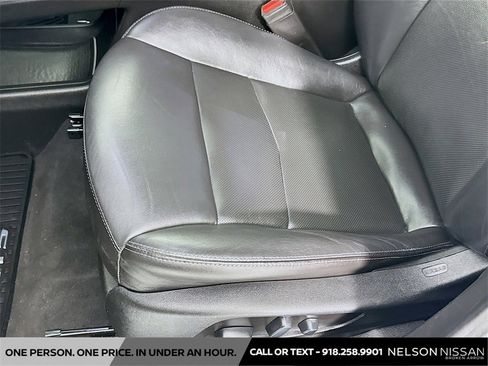 Used 2020 Cadillac XT5 Premium Luxury image 19