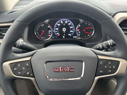 Certified 2023 GMC Acadia Denali w/ Denali Technology Package image 25