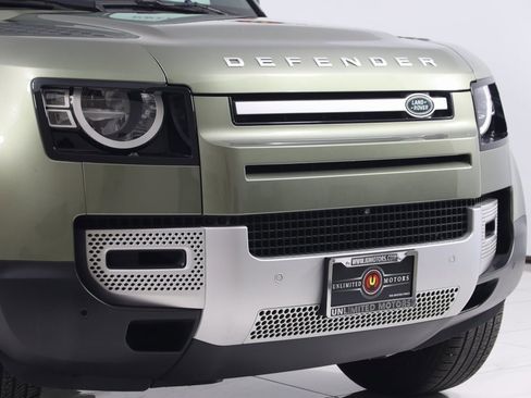 Used 2023 Land Rover Defender 110 S image 48