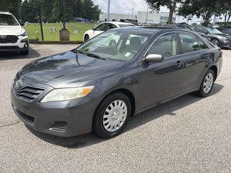 Used 2010 Toyota Camry LE FWD video 3