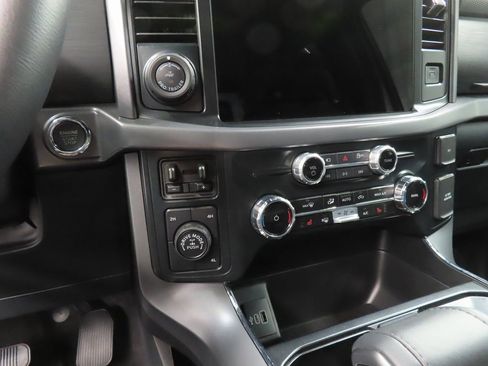 Used 2025 Ford F150 XLT w/ Equipment Group 302A MID image 60