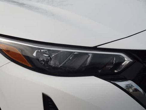 Used 2025 Nissan Sentra SV FWD image 24