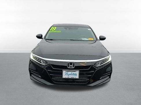 Used 2019 Honda Accord EX image 2