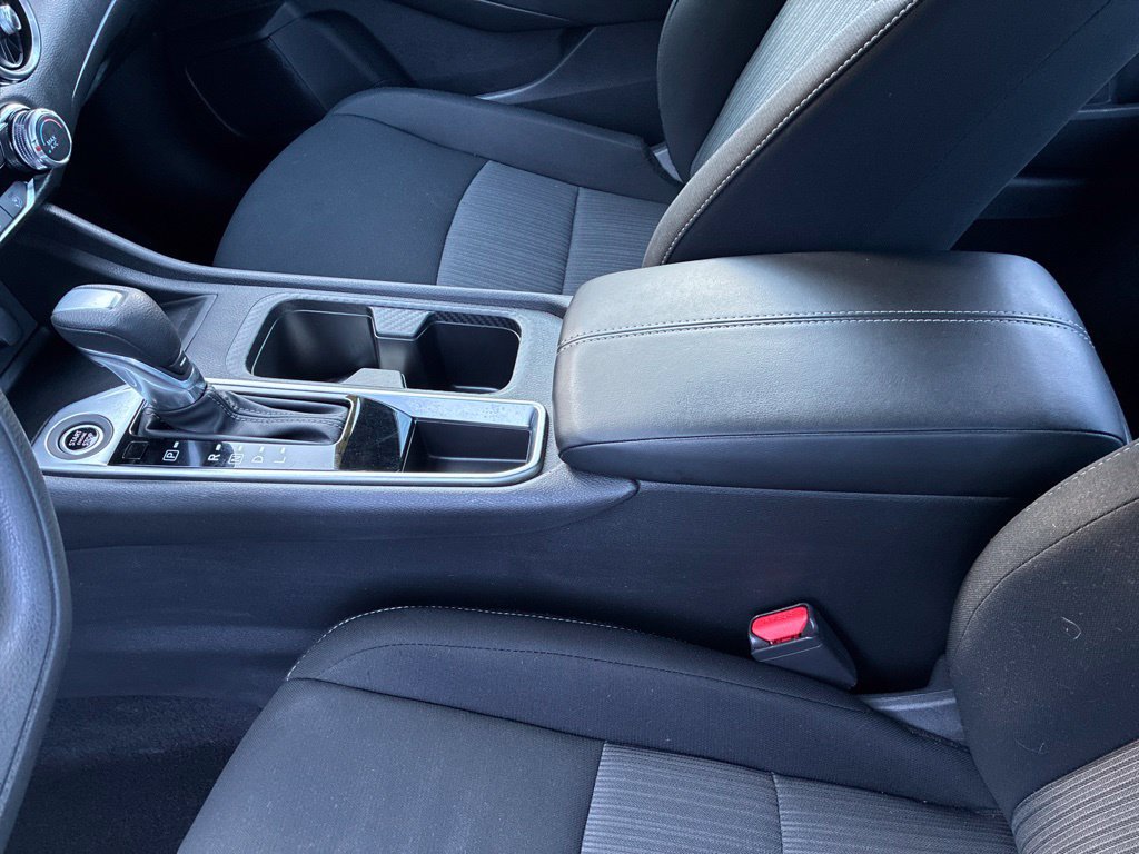 Certified 2023 Nissan Sentra SV FWD image 23