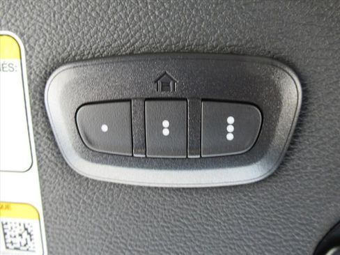 New 2026 Jeep Wrangler Unlimited Rubicon AWD/4WD image 30