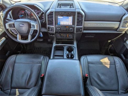 Used 2017 Ford F250 Lariat w/ Chrome Package image 16