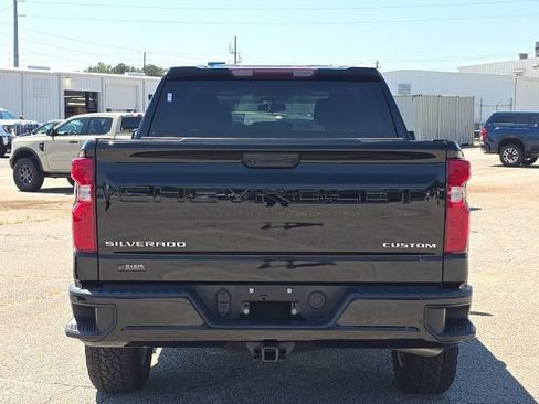 Certified 2023 Chevrolet Silverado 1500 Custom AWD/4WD image 4