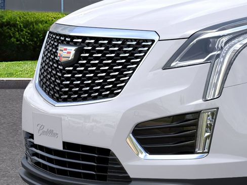 New 2026 Cadillac XT5 Luxury image 13