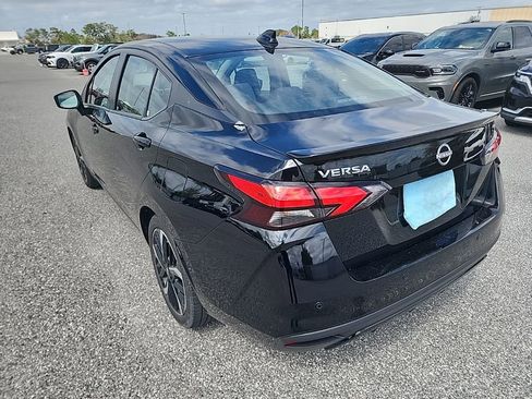 Used 2024 Nissan Versa SR image 8
