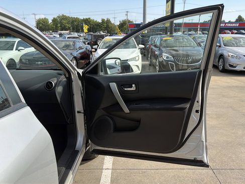 Used 2013 Nissan Rogue S w/ Special Edition Pkg FWD image 21