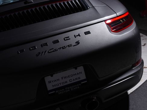 Used 2018 Porsche 911 Carrera S RWD image 32