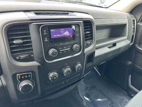 Used 2015 RAM 1500 Express image 26