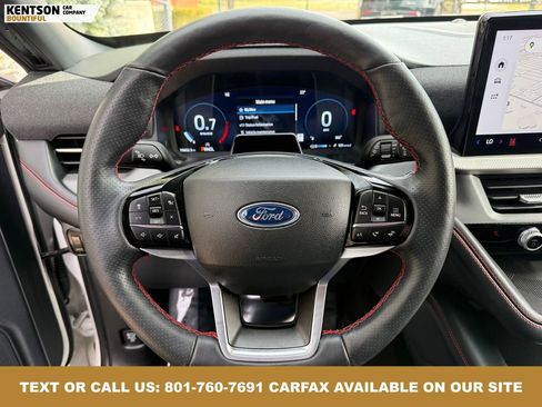Used 2025 Ford Explorer ST-Line w/ ST-Line Street Pack image 17