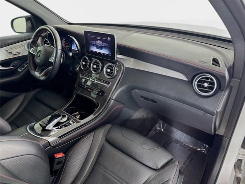 Used 2019 Mercedes-Benz GLC 43 AMG 4MATIC image 31