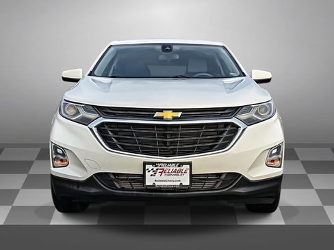 Used 2020 Chevrolet Equinox LT image 2