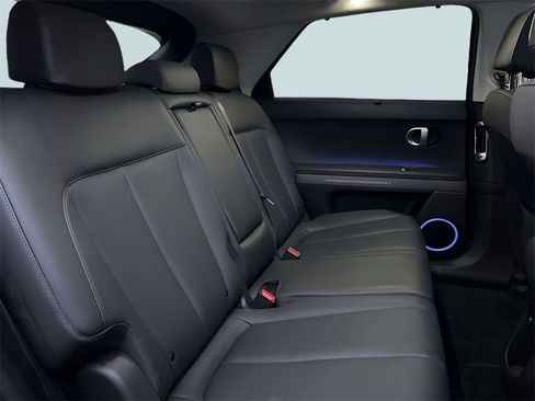 Used 2022 Hyundai Ioniq 5 Limited w/ Cargo Package image 12