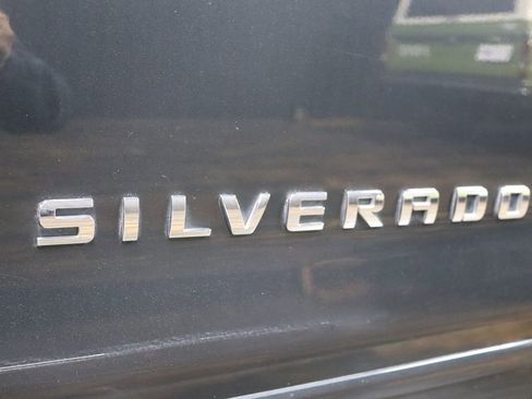 Used 2018 Chevrolet Silverado 1500 LT image 7