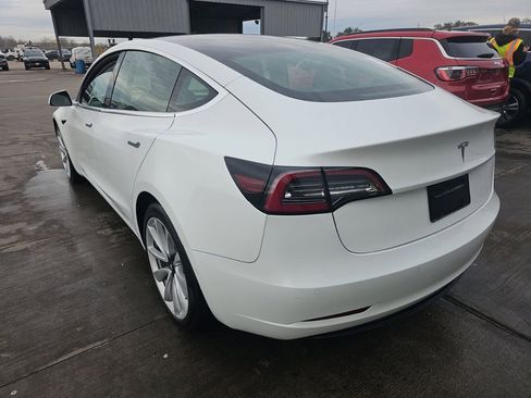 Used 2019 Tesla Model 3 Long Range image 6