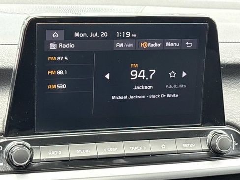 Used 2024 Kia Forte LXS w/ LXS Technology Package FWD image 18