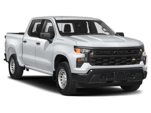 Used 2025 Chevrolet Silverado 1500 LT AWD/4WD image 7