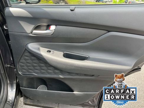 Used 2022 Hyundai Santa Fe SEL w/ Convenience Package image 18
