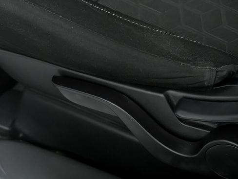 Used 2020 Mitsubishi Outlander Sport ES FWD image 21