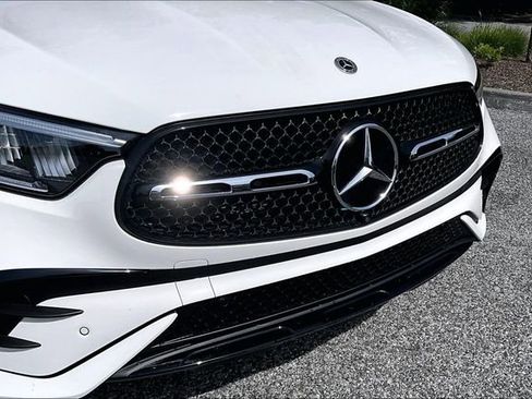 Certified 2026 Mercedes-Benz GLC 300 4MATIC image 6
