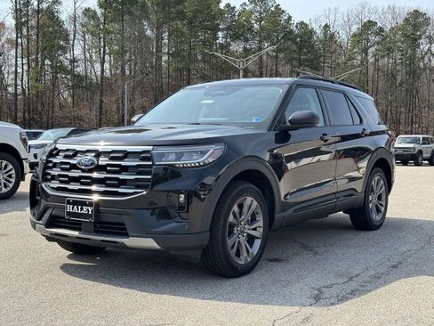 New 2026 Ford Explorer Active w/ Active Comfort Package image 23
