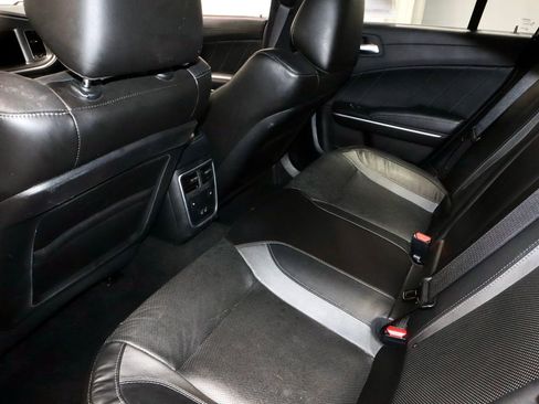 Used 2022 Dodge Charger SXT w/ Plus Group RWD image 21