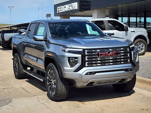 New 2026 GMC Canyon Denali image 2