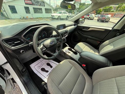 Used 2022 Ford Escape S AWD/4WD image 15