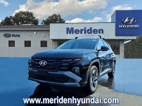 Certified 2025 Hyundai Tucson SEL image 1