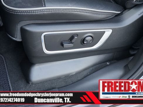 New 2023 RAM 1500 Laramie image 37