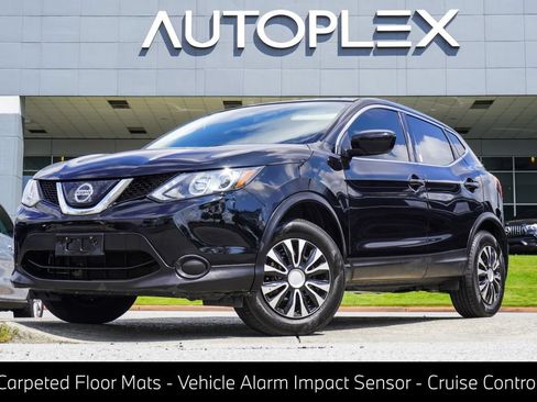 Used 2019 Nissan Rogue Sport S AWD/4WD image 1