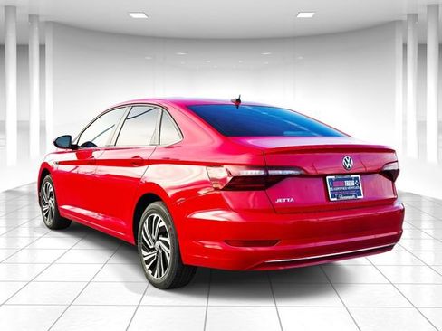 Used 2020 Volkswagen Jetta SEL image 3