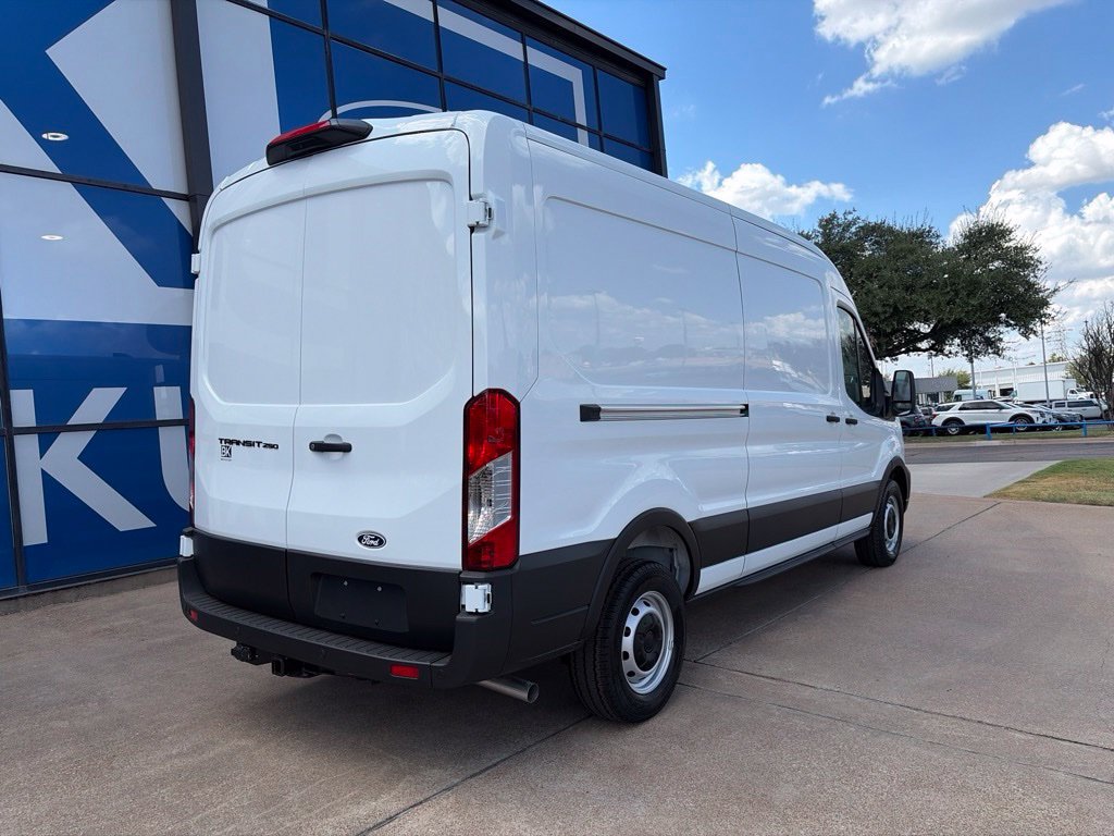 New 2026 Ford Transit 250 148 Medium Roof w/ Load Area Protection Package RWD image 6