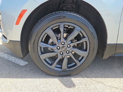 Used 2022 Chevrolet Equinox RS w/ RS Leather Package image 28