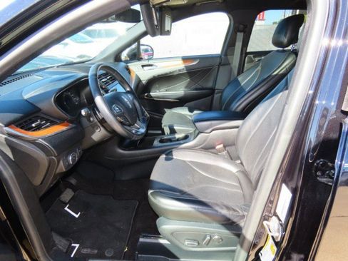 Used 2019 Lincoln MKC Reserve image 24