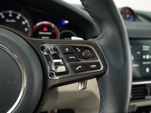 Used 2019 Porsche Cayenne Turbo AWD/4WD image 50