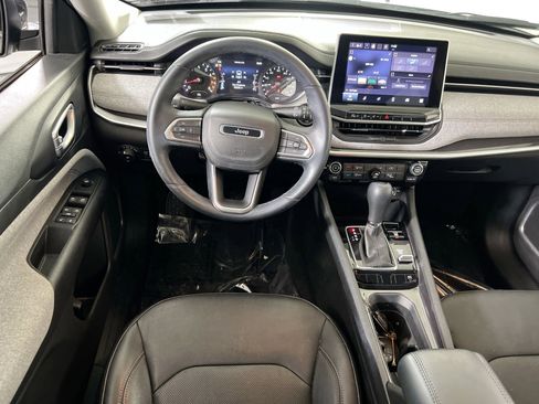 Used 2022 Jeep Compass Latitude AWD/4WD image 21