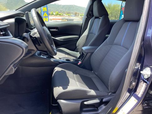 Used 2022 Toyota Corolla SE w/ SE Premium Package image 10